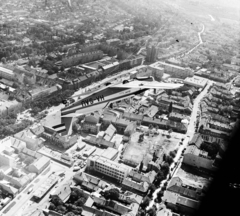 Magyarország, Békéscsaba, Zlin-526F Trener típusú repülőgép a város felett., 1974, MHSZ, közlekedés, csehszlovák gyártmány, légi felvétel, repülőgép, Zlin-márka, Zlin Z-526, műrepülés, lajstromjel, Fortepan #15293