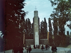 Magyarország, Budapest X., Új Köztemető, I. világháborús emlékmű (Márton Ferenc, Foerk Ernő, 1933.)., 1941, Miklós Lajos, színes, Budapest, Fortepan #153319