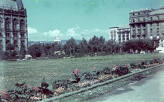 Magyarország, Budapest V., Kossuth Lajos tér, balra a Parlament., 1941, Miklós Lajos, színes, Budapest, Fortepan #153337