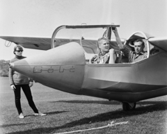 Hungary, Hármashatárhegy Airport, Budapest II., Rubik R-26 Góbé vitorlázó repülőgép., 1968, MHSZ, Hungarian brand, airplane, airport, sailplane, Budapest, Fortepan #15383