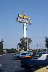 Amerikai Egyesült Államok, Buena Park,Kalifornia állam, Beach Boulevard., 1976, Bogdan Celichowski, színes, Fortepan #155135