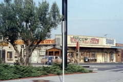 Amerikai Egyesült Államok, Norwalk,Kalifornia állam, Firestone Boulevard - Orr and Day Road sarok., 1976, Bogdan Celichowski, színes, Fortepan #155215