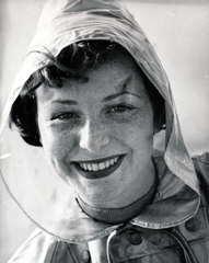 1949, Bauer Sándor, portrait, smile, raincoat, lady, Fortepan #155615