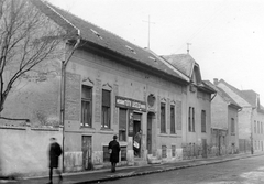 Magyarország, Óbuda, Budapest III., Kenyeres utca 17., 1940, Benke Imréné, cégtábla, utcakép, üzletportál, hentesüzlet, Budapest, Fortepan #15664