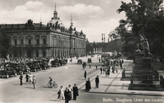 Németország, Berlin, Unter den Linden, balra a Zeughaus (később Német Történeti Múzeum)., 1936, Latin, kerékpár, Fortepan #158324