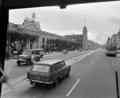 Oroszország, Szentpétervár, (Leningrád) Nyevszkij sugárút., 1977, MHSZ, Szovjetunió, szovjet gyártmány, Moszkvics-márka, trolibusz, rendszám, cirill írás, Moszkvics 433/434, Fortepan #15841