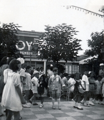 Magyarország, Balatonboglár, Hotel Savoy Pensio, az Újságkiadó Tisztviselők Nyugdijegyesülete „Sümegi Vilmos"-üdülője., 1935, Aszódi Zoltán, Fortepan #158668