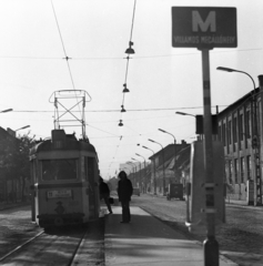 Magyarország, Budapest III., Vörösvári út, villamos-végállomás., 1972, Urbán Tamás, magyar gyártmány, villamos, villamosmegálló, Ganz-márka, Ganz TM, Budapest, viszonylatszám, Fortepan #15913