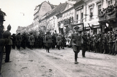 Romania,Transylvania, Cluj-Napoca, Unió utca (Strada Memorandumului) a magyar csapatok bevonulása idején., 1940, Hegedűs Anikó, Fortepan #159818