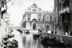 Italy, Venice, Rio dei Mendicanti, jobbra a Campo Santi Giovanni e Paolo. Szemben a Szent János és Szent Pál Kórház (Ospedale Civile SS. Giovanni e Paolo) épülete (eredetileg Szent Márk Iskola / Scuola Grande di San Marco)., 1924, Breuer Pál, rowing boat, Fortepan #159856