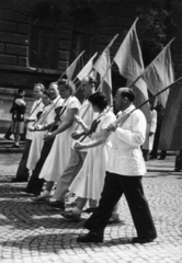 1949, Kakuk László, march, flag, white dress, Fortepan #160278