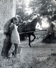 1933, Boda Balázs, girl, horse, summer dresses, Fortepan #160397