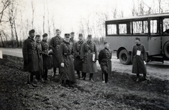 Magyarország, Sopron, Bécsi út, katonai gyakorlótér / levente repülőtér., 1931, Boda Balázs, pihenés, katonaság, tiszt, Fortepan #160549