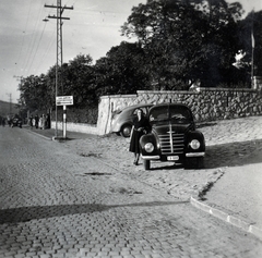 Hungary,Danube Bend, Visegrád, a 11-es főút, jobbra a Salamontorony utca torkolata., 1940, Boda Balázs, automobile, Fortepan #160653