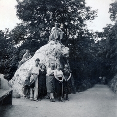 Magyarország, Budapest II., Kecske-hegy, Glück Frigyes út, Oroszlán-szikla., 1937, Zsembery Bendegúz, Budapest, kirándulás, Fortepan #160938