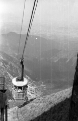 Poland,Tatry Wysokie, kabinos kötélpálya a Kasprowy csúcshoz, a felső végállomás., 1958, Szent-tamási Mihály, cableway, Tatra Mountains, Fortepan #16098