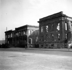 Germany, Berlin, Kelet-Berlin, Unter den Linden, a Kronprinzenpalais (Trónörökösi palota) romjai., 1960, Korda Judit, GDR, East-Berlin, war damage, damaged building, Fortepan #161838