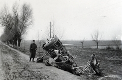 Ukrajna, I-16 Rata típusú repülőgép roncsa., 1941, Kiss Endre, keleti front, szovjet gyártmány, repülőgép, vadászrepülő, második világháború, járműroncs, Polikarpov-márka, Polikarpov I-16 "Rata", Fortepan #161939