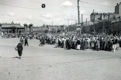 Ukrajna, Kijev, Galíciai tér / Halicka ploscsa (ekkor 1905-ös felkelés tere), piac., 1942, Kiss Endre, Fortepan #161974