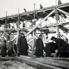 Ukrajna, Kijev, ideiglenes felüljáró építkezése a mai Pecserszk híd helyén, a mai bulvar Druzsbi Narogyiv felett., 1942, Kiss Endre, Fortepan #162052