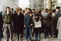 Románia,Erdély, Temesvár, Piața Libertății (Jenő herceg tér), háttérben a Strada Coriolan Brediceanu (Széchenyi utca). Romániai forradalom., 1989, Fortepan/Album040, román forradalom, rendszerváltás, színes, Fortepan #162256