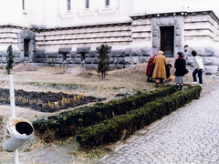 Románia,Erdély, Kolozsvár, Bocskai tér (Piața Avram Iancu) az ortodox katedrális mellett. Romániai forradalom., 1989, Fortepan/Album047, román forradalom, rendszerváltás, Fortepan #162336