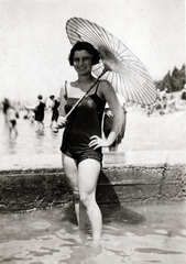 1924, Gara Andor, bathing suit, sunshades, Fortepan #162664