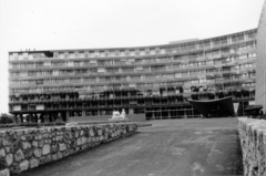 France, Paris, az UNESCO székház (Breuer Marcell, Bernard Zehrfuss, Pier Luigi Nervi, 1958) az Avenue de Suffren felől., 1963, Gara Andor, Fortepan #162736