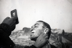 1940, Szántó István dr., shaving, Fortepan #163037