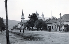 Romania,Transylvania, Vișeu de Sus, Szent Anna-templom és az ortodox (volt görögkatolikus) templom (Biserica ortodoxă cu hramul „Sfântul Nicolae”)., 1940, Szántó István dr., Fortepan #163082