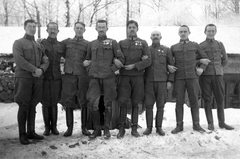 1917, Wein Sarolta, First World War, winter, snow, uniform, tableau, men, soldier, medal, boots, arms around shoulders, Fortepan #16331