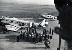 Hungary, Budaörs Airport, Budapest XI., az első menetrendszerű repülőgép indulása Erdélybe 1940. szeptember 27-én., 1940, Fadgyas Bence, untitled, Budapest, Fortepan #163877