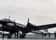 Hungary, Budaörs Airport, Budapest XI., a német Lufthansa légitársaság Focke-Wulf Fw-200 D-2 típusú repülőgépe., 1940, Fadgyas Bence, Budapest, Fortepan #163911