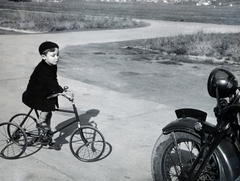 1938, Fadgyas Bence, kids' tricycles, kid's bicycle, Fortepan #163920