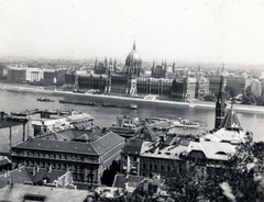 Hungary, Budapest I., kilátás a Halászbástyáról a Parlament felé., 1940, Szántó Tamás, Budapest, Fortepan #164300