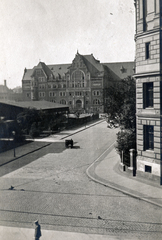 Germany, Leipzig, háttérben a Johannisplatz-on a II. világháborúban lerombolt Johanniskirche tornya látszik., 1913, Földes, cityscape, building, cobblestones, Fortepan #164943