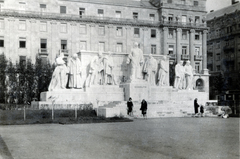 Hungary, Budapest V., Kossuth Lajos tér, Kossuth emlékmű (Horvay János, 1927.)., 1930, Olbert Mariann, Lajos Kossuth-portrayal, Budapest, Fortepan #165499