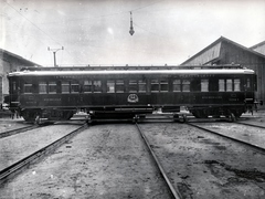 Magyarország, Budapest VIII., a Ganz gyár udvara. A tolópadon a Nemzetközi Hálókocsi Társaság (C.I.W.L.) részére gyártott N 1792 D számú étkezőkocsi., 1900, Villányi György, vagon, Budapest, Fortepan #170312