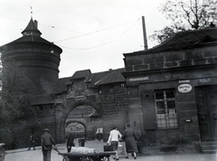 Németország, Nürnberg, a Spittlertorturm és a Spittlertor a Ludwigstrasse felé nézve., 1934, Privát Fotó és Film Archívum-Höfler Tibor gyűjtemény, Fortepan #170380