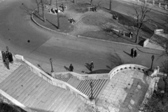 Magyarország, Budapest I., Schulek lépcső a Halászbástya alatt és a Hunyadi János úti hajtűkanyar., 1954, Lőrinczi Ákos, Budapest, lépcső, Fortepan #170507