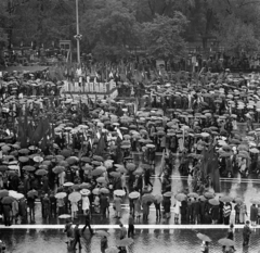 Magyarország, Budapest XIV., Ötvenhatosok tere (Felvonulási tér), május 1-i felvonulás., 1974, Péterffy István, Budapest, Fortepan #170700