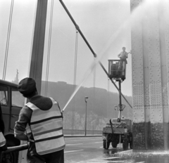 Magyarország, Budapest, Erzsébet híd., 1974, Péterffy István, láthatósági mellény, Fortepan #170724