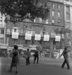 Magyarország, Budapest V., Vörösmarty tér, a VIT-utca rendezvénysorozat egyik helyszíne., 1978, Péterffy István, Budapest, Fortepan #170874