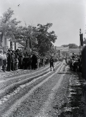 Magyarország, Budaörs, Templom tér, úrnapi körmenet virágszőnyege., 1930, Sütő János, Fortepan #171615