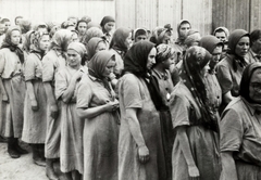 Poland, Oświęcim, az auschwitz–birkenaui koncentrációs tábor., 1944, Lili Jacob, holocaust, antisemitism, concentration camp, Fortepan #172137