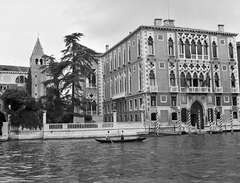 Olaszország, Velence, Canal Grande, szemben a Palazzo Cavalli-Franchetti., 1938, Ormos Imre Alapítvány, Ormos Imre, gondola, Fortepan #173126