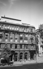 Hungary, Budapest XI., Bartók Béla út 1., jobbra a Kemenes utca és a Gellért Szálló., 1958, Kotnyek Antal, Budapest, cornerhouse, scaffolding, Fortepan #173598