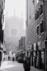 Olaszország, Velence, Calle Larga Giacinto Gallina a Ponte Cavallo és a Basilica dei Santi Giovanni e Paolo felé nézve., 1932, Aszódi Zoltán, templom, Fortepan #174058