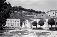 Románia,Erdély, Kolozsvár, Bartha Miklós utca (Sétatér utca, Strada Emil Isac), jobbra a Nyári Színház (később Állami Magyar Színház)., 1941, Aszódi Zoltán, Fortepan #174077