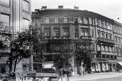 Magyarország, Budapest VI., Bajcsy-Zsilinszky (Vilmos császár) út, szemben a Dessewffy utca torkolata., 1939, Aszódi Zoltán, Budapest, Fortepan #174105